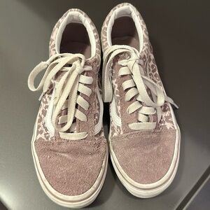 Girls new (worn once) lavender vans size 2.5 shoes.